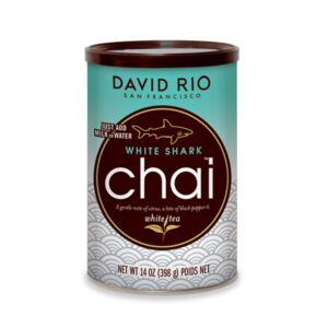 David Rio Chai White Shark  von David Rio